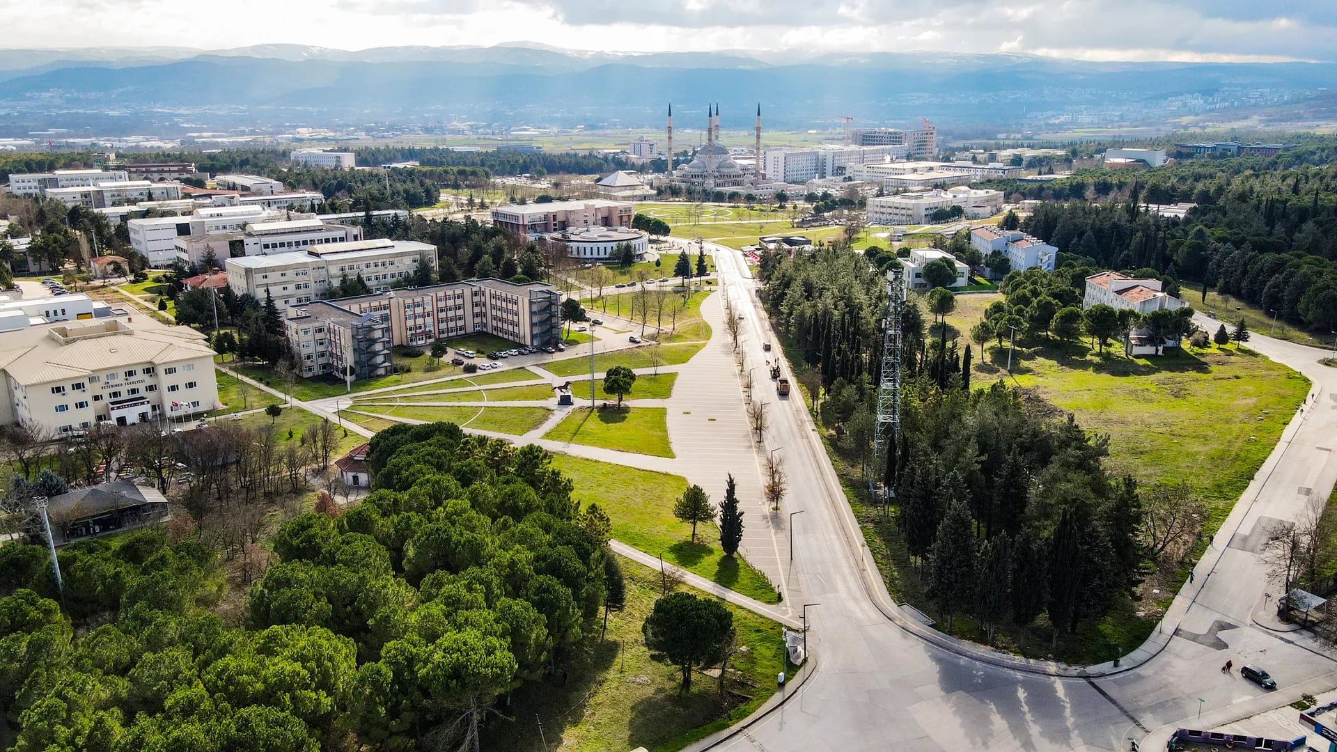 Bursa Uludağ Üniversitesi Kampüs 1